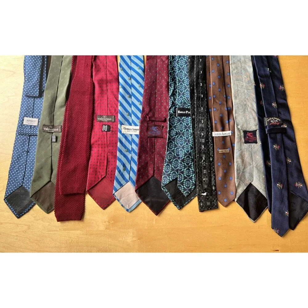 LOT OF 11 Designer Italian Men’s Neck Ties Armani Emilio Pucci Valentino Etro